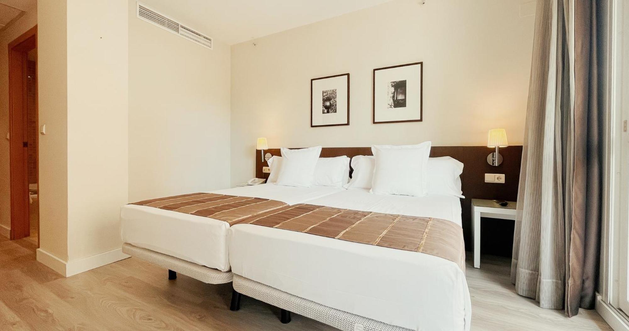 Vertice Sevilla Екстер'єр фото